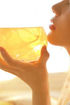 吃奶一边胸大一边胸小怎么办